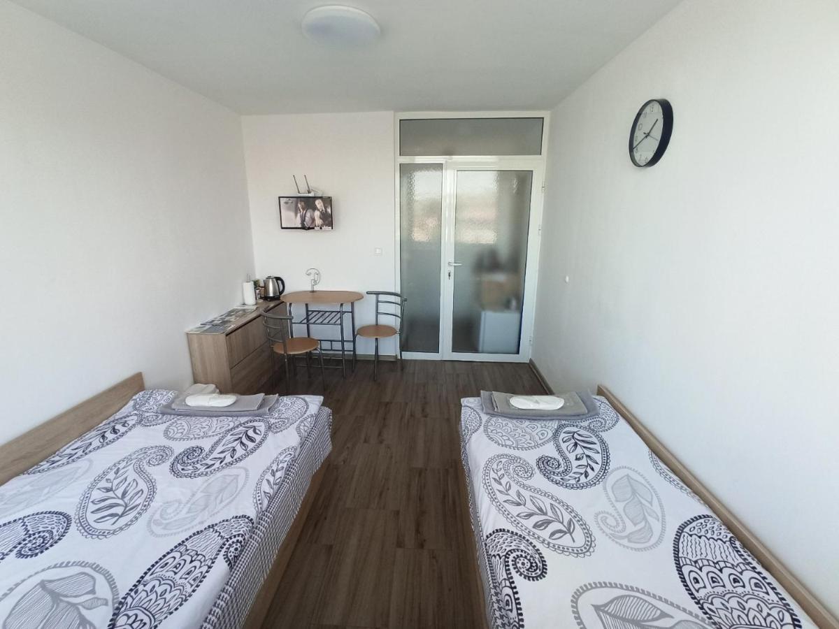 Bhn Топ Център Студио Gabrovo Exterior foto